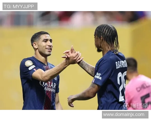 巴尔科拉精彩远射助力巴黎夺得关键胜利