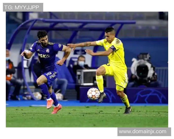 法甲赛季精彩回顾里尔队员传球技巧与团队配合分析