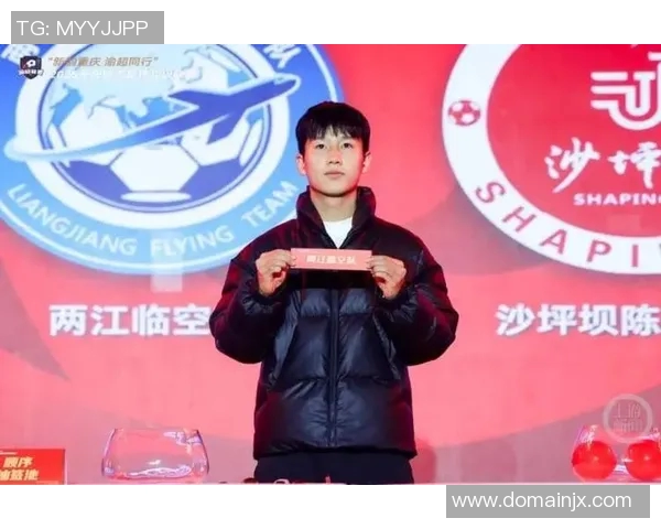 向余望点射重庆铜梁龙的魅力与文化传承探讨