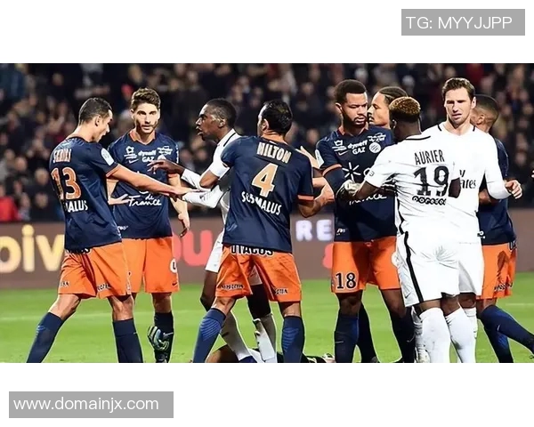 巴黎圣日耳曼主场大胜马赛展现强大实力与团队默契