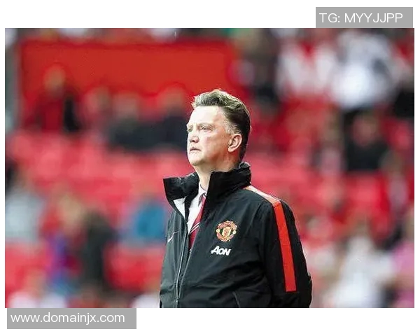 范加尔_曼联输球独行？球队千呼百应？