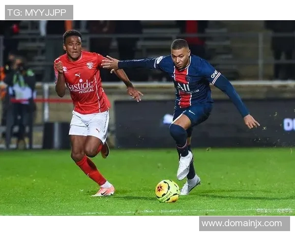 尼姆4-3险胜阿雅克肖，积分榜上继续排名第五