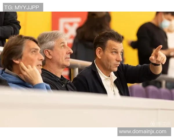 浙江东阳光备战季后赛,团结拼搏精神深受球迷喜爱 浙江东阳光备战季后赛,团结拼搏精神深受球迷喜爱