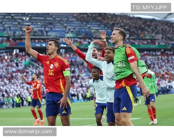 西班牙队连胜三场，稳固欧洲杯预选赛小组第一位置